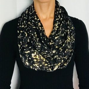 Black and Gold Infinity Scarf NWOT